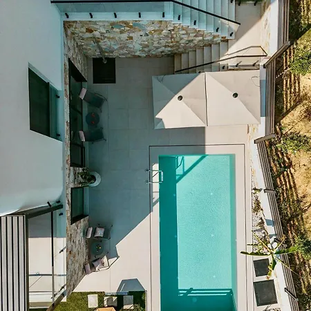 Luar Himara- Luxury * Himarë