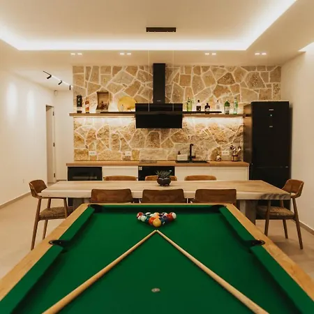 Villa Luar Himara- Luxury Himarë